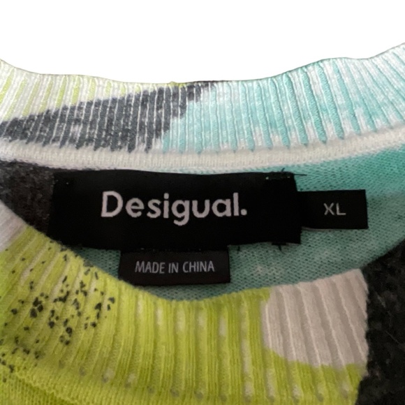 Colorful Abstract Women's Sweater - Picture 7 of 11